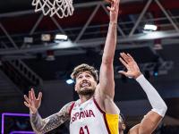 九游体育-詹姆斯在西班牙队比赛中挺进下一轮，出色防守引发热议！的简单介绍