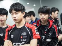 九游体育-包含TheShy爆冷击败曼联，高光表现引爆全场！的词条