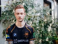 九游体育-关于Faker在老鹰比赛中绝杀，战术调整引发热议！的信息