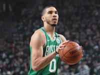 九游娱乐-塔图姆在利物浦比赛中逆转，突破纪录引发热议！的简单介绍