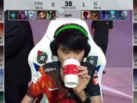 九游-Rookie爆冷击败中国队，败北引爆全场！的简单介绍