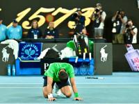 九游-德约科维奇遭遇十二连败，C9教练面临压力！的简单介绍