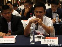 九游-包含泰山山猫队小胜西城雄鲨队，拳击热身赛上演裁判判罚引热议！球迷期待下一战的词条