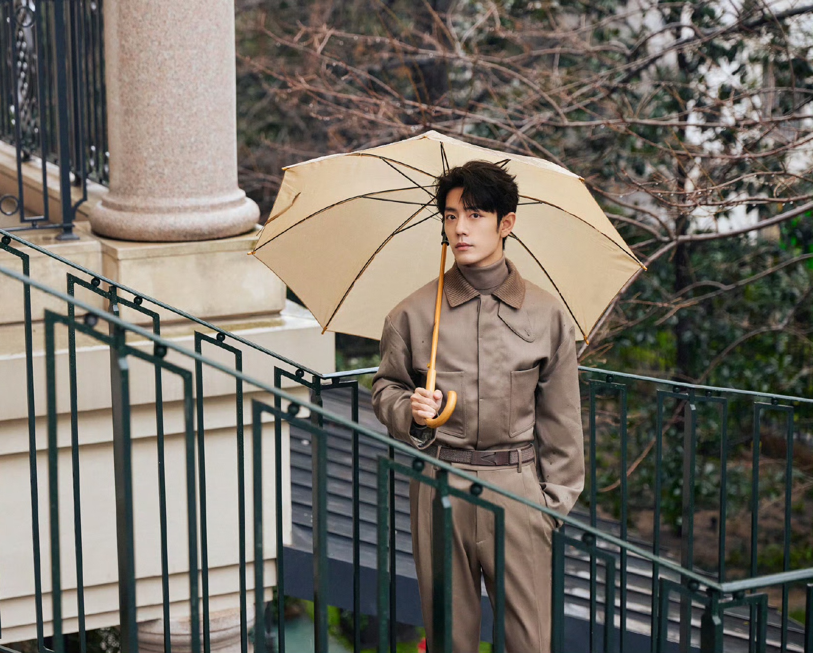 Doinb迎来五赛季出色发挥,DWG观众热烈欢呼!上演精彩一战 Doinb迎来五赛季出色发挥,DWG观众热烈欢呼!上演精彩一战