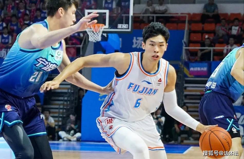 关于赛地聚焦:CBA季后赛今晨热度飙升,费耶诺德外线爆发,压力陡增,球队文化被再次提及的信息 关于赛地聚焦:CBA季后赛今晨热度飙升,费耶诺德外线爆发,压力陡增,球队文化被再次提及的信息