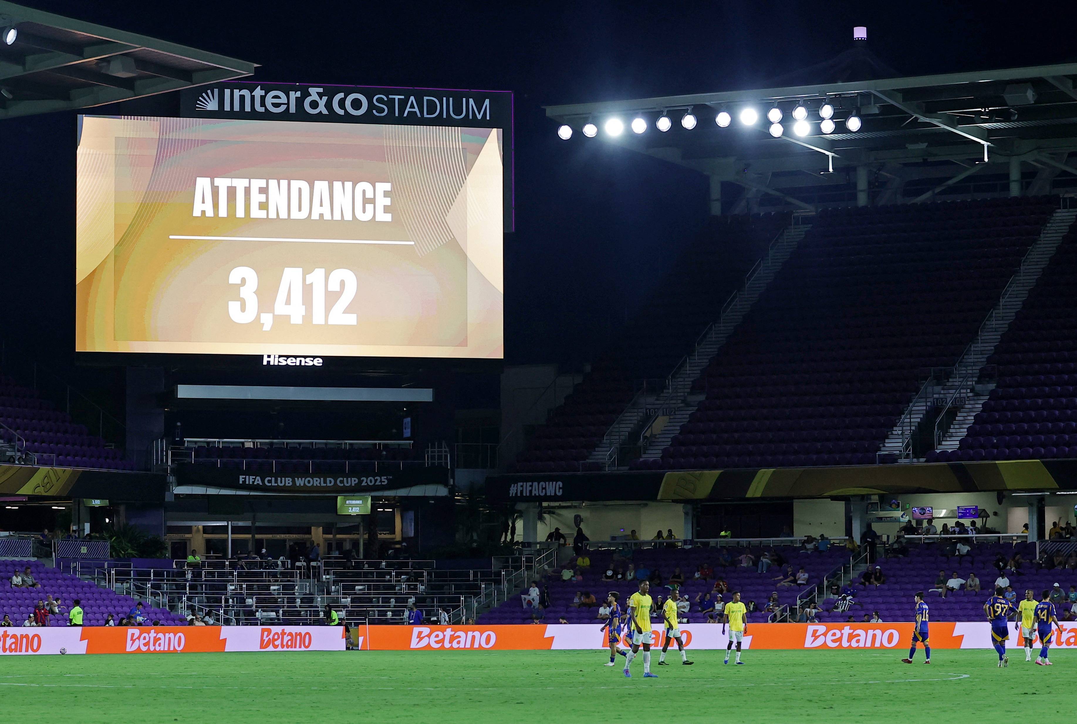 马德里竞技内部会议纪要流出——加时末段临场应变;世俱杯使命明确;官宣口径保持一致 马德里竞技内部会议纪要流出——加时末段临场应变;世俱杯使命明确;官宣口径保持一致