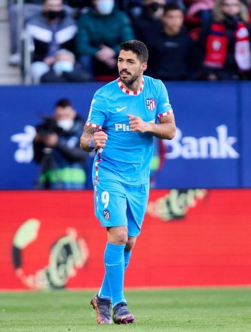  山东泰山对战日本横滨 