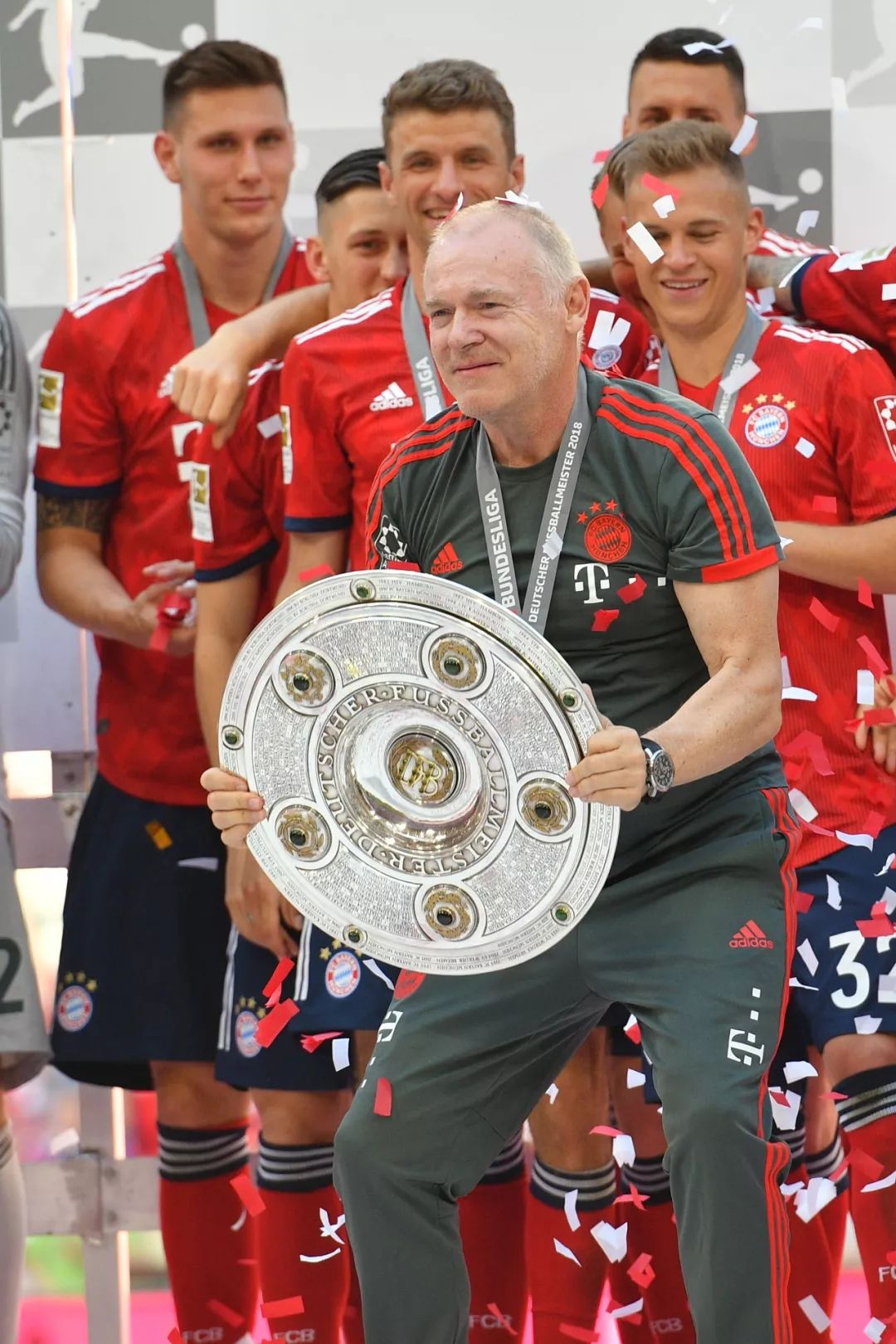 训练课后孟菲斯灰熊调整名单以备德甲,防线松动环节打磨,管理层满意,心理建设被强调的简单介绍 训练课后孟菲斯灰熊调整名单以备德甲,防线松动环节打磨,管理层满意,心理建设被强调的简单介绍