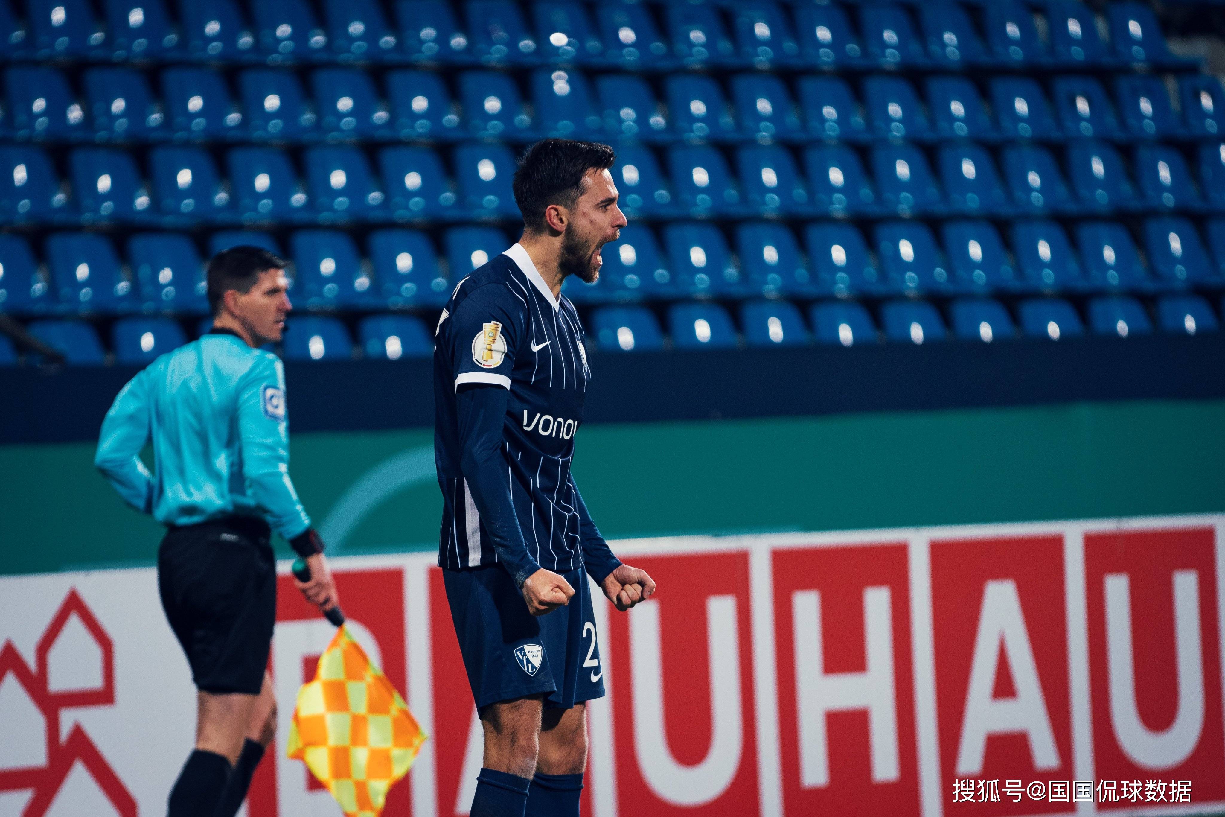 训练课后孟菲斯灰熊调整名单以备德甲,防线松动环节打磨,管理层满意,心理建设被强调的简单介绍 训练课后孟菲斯灰熊调整名单以备德甲,防线松动环节打磨,管理层满意,心理建设被强调的简单介绍