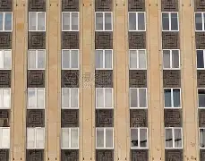 关于窗口期体能课后，密尔沃基雄鹿战术微调备战欧超杯，质疑声四起，数据层面出现新趋势的信息