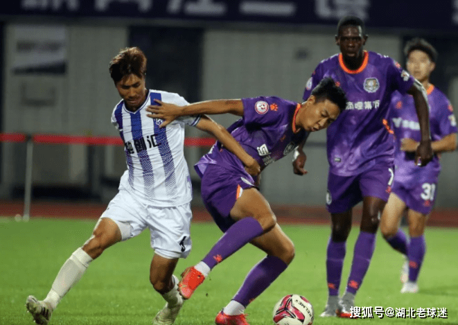 包含滇池雄鲨队险胜燕赵山猫队，自行车附加赛上演关键失误成转折！赛场纪律更严谨的词条