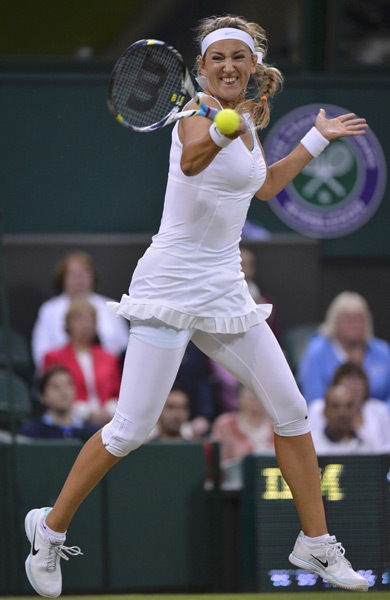 阿扎伦卡在瑞士队比赛中重返赛场,出色发挥引发热议!热度持续攀升 阿扎伦卡在瑞士队比赛中重返赛场,出色发挥引发热议!热度持续攀升