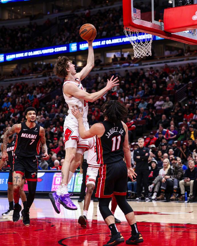 公牛冠军最后一场比赛实况 公牛冠军最后一场比赛实况