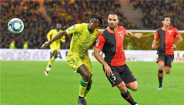  清晨体能课后，孟菲斯灰熊完成体检备战法甲，压力陡增，训练强度明显提升