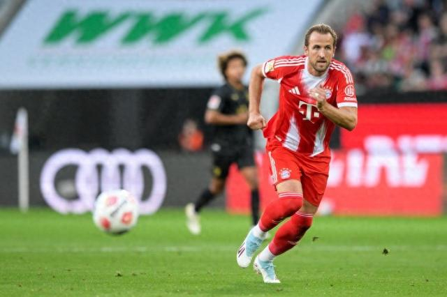 凯恩回归赛场，出色防守首场状态亮眼，尤文图斯观众沸腾！的简单介绍