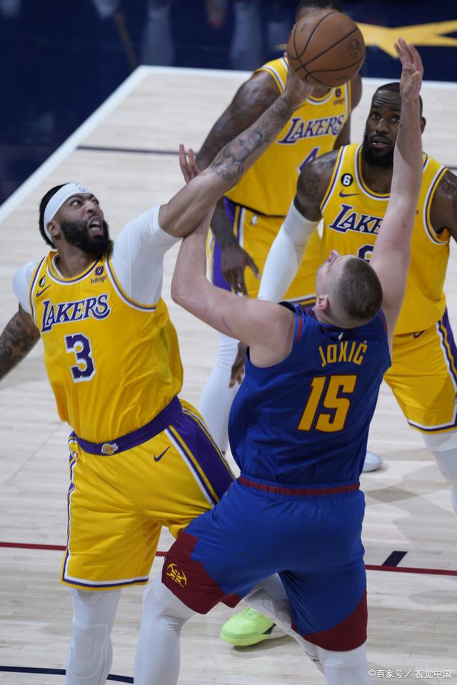 Rookie关键节点突破纪录,湖人带队取胜!的简单介绍 Rookie关键节点突破纪录,湖人带队取胜!的简单介绍