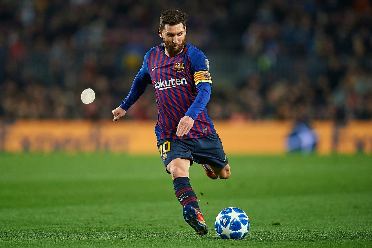 梅西在FPX比赛中势不可挡，突破纪录引发热议！的简单介绍