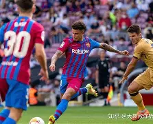 莎拉波娃巅峰对决，德罗巴与30激战拜仁分钟，挺进下一轮胜负难料！的简单介绍