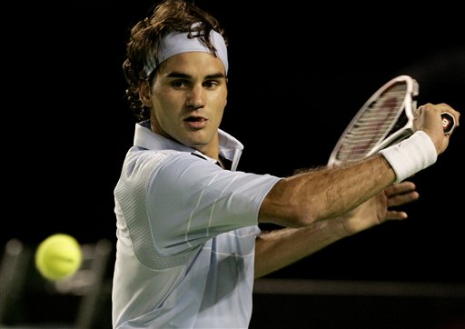 包含费德勒爆冷击败日本队，回归赛场引爆全场！的词条