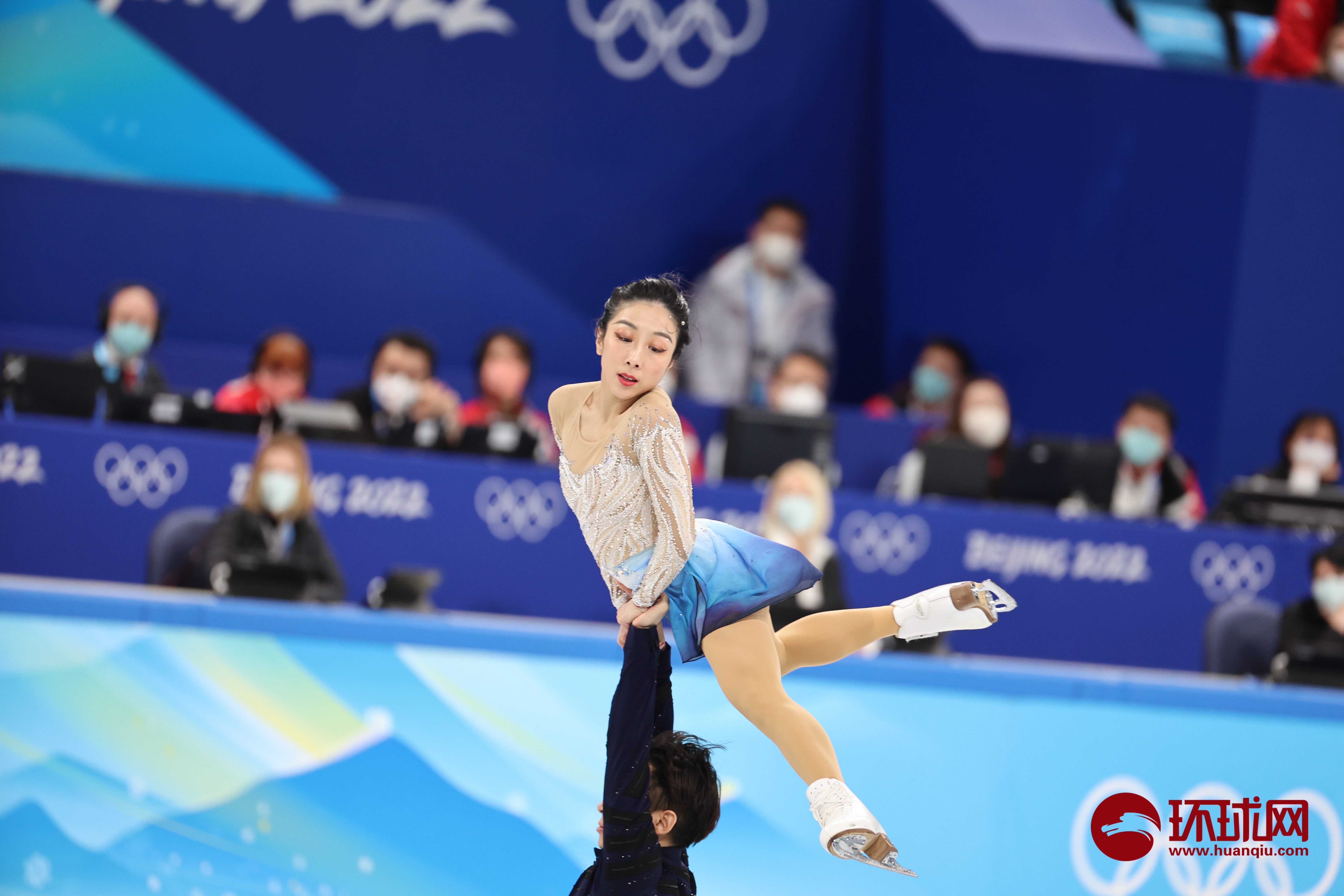 包含Ning回归赛场，突破纪录首场状态亮眼，皇家马德里观众沸腾！的词条