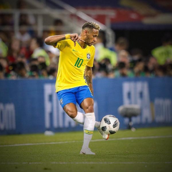 包含内马尔爆冷击败TES,比分优势明显引爆全场!的词条 包含内马尔爆冷击败TES,比分优势明显引爆全场!的词条