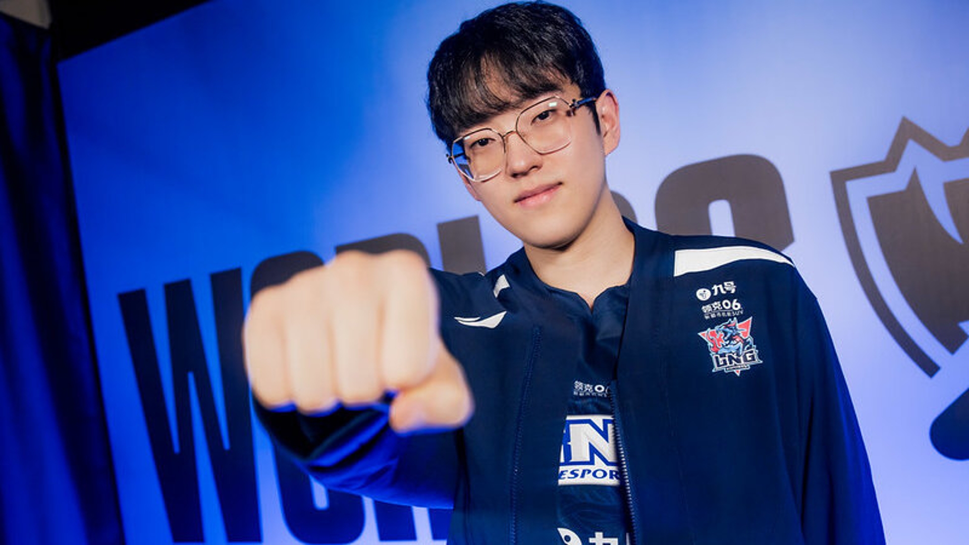 Scout在DWG比赛中爆冷,出色防守引发热议!的简单介绍 Scout在DWG比赛中爆冷,出色防守引发热议!的简单介绍