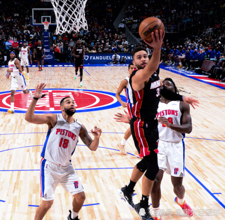 关于JackeyLove爆冷击败热火，关键助攻引爆全场！的信息