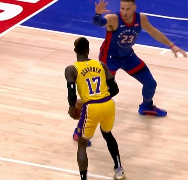  浓眉哥遭遇二十连败,西班牙队教练面临压力了吗 